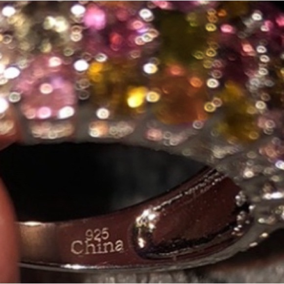 Multi Color Ring - Picture 3 of 4